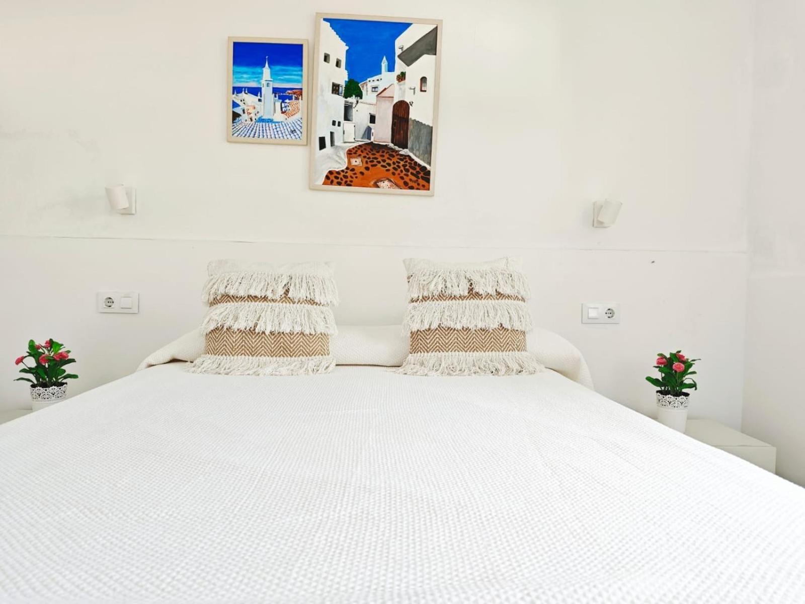 Es Canto Cala Blanca  Buitenkant foto